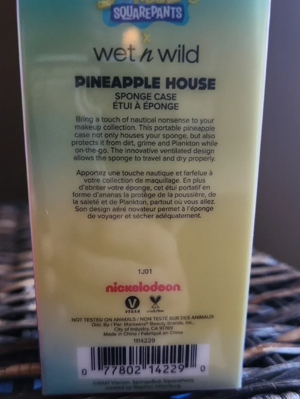 NEW - Wet N Wild Bundle SpongeBob-Themed Makeup Sponge Set With Sponge Case - Picture 7 of 7